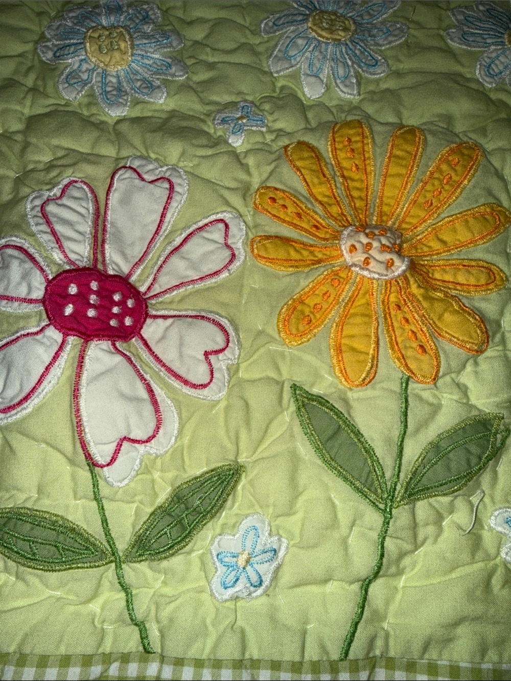 PKKids Crib Quilted Floral Patchwork Quilt in Pastel Green, Pink & Blue - Picture 3 of 6
